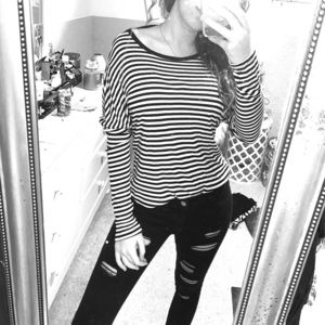 Women’s long sleeve top